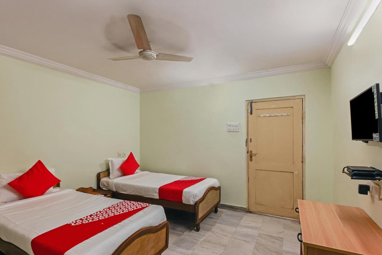 Oyo 23191 Flagship Hotel Raj Madan Ameerpet Hajdarábád Exteriér fotografie