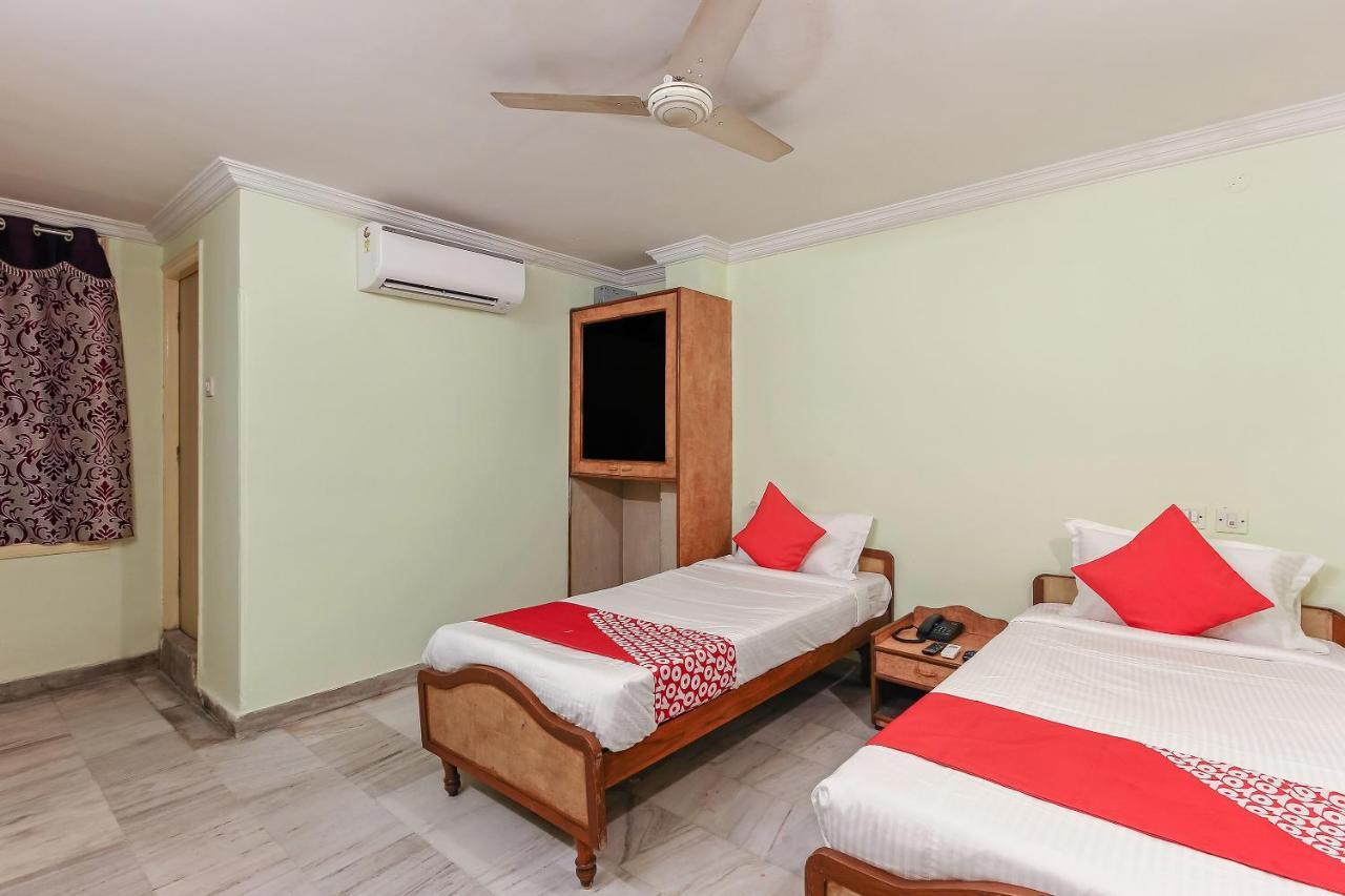 Oyo 23191 Flagship Hotel Raj Madan Ameerpet Hajdarábád Exteriér fotografie