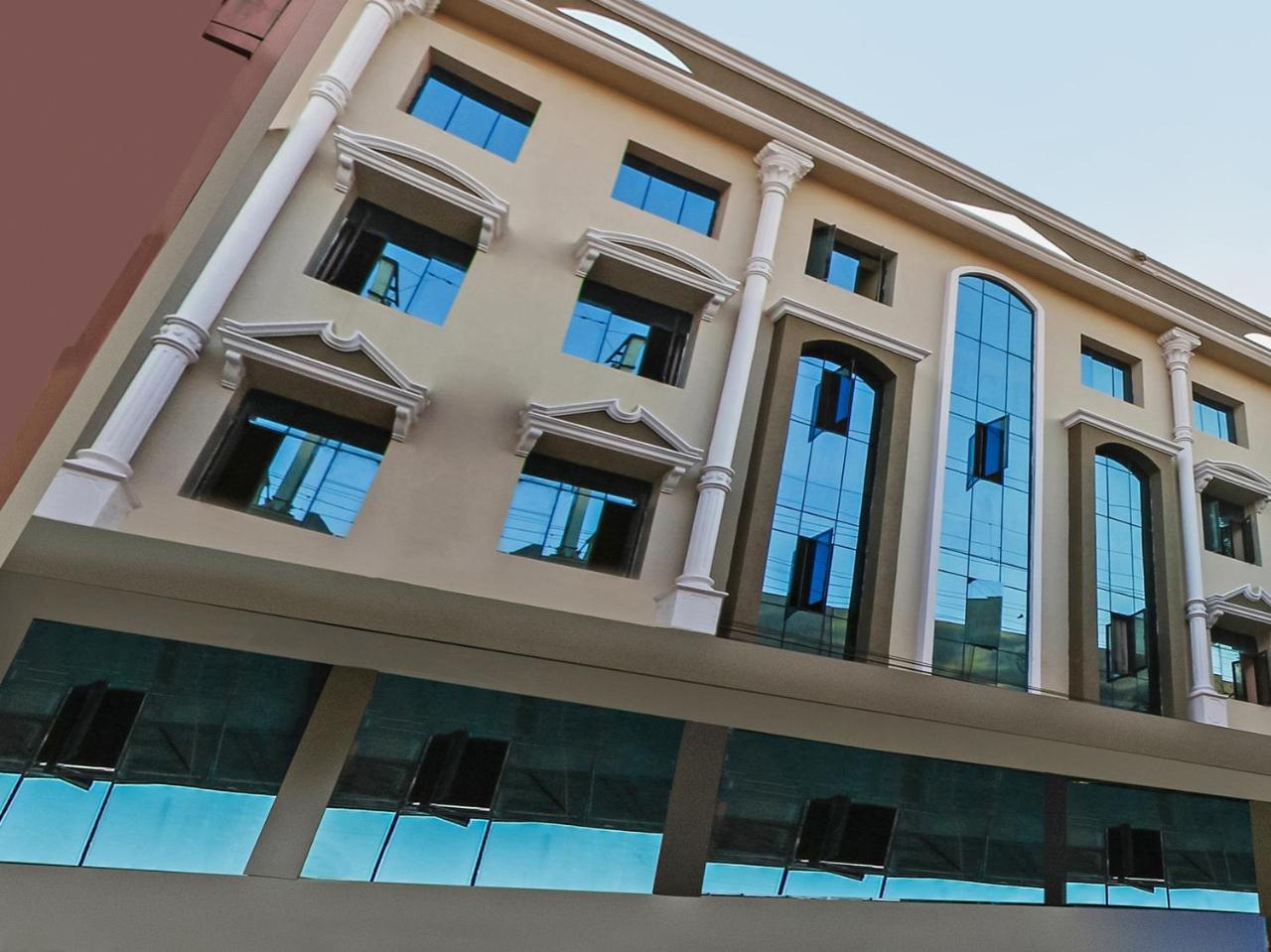 Oyo 23191 Flagship Hotel Raj Madan Ameerpet Hajdarábád Exteriér fotografie